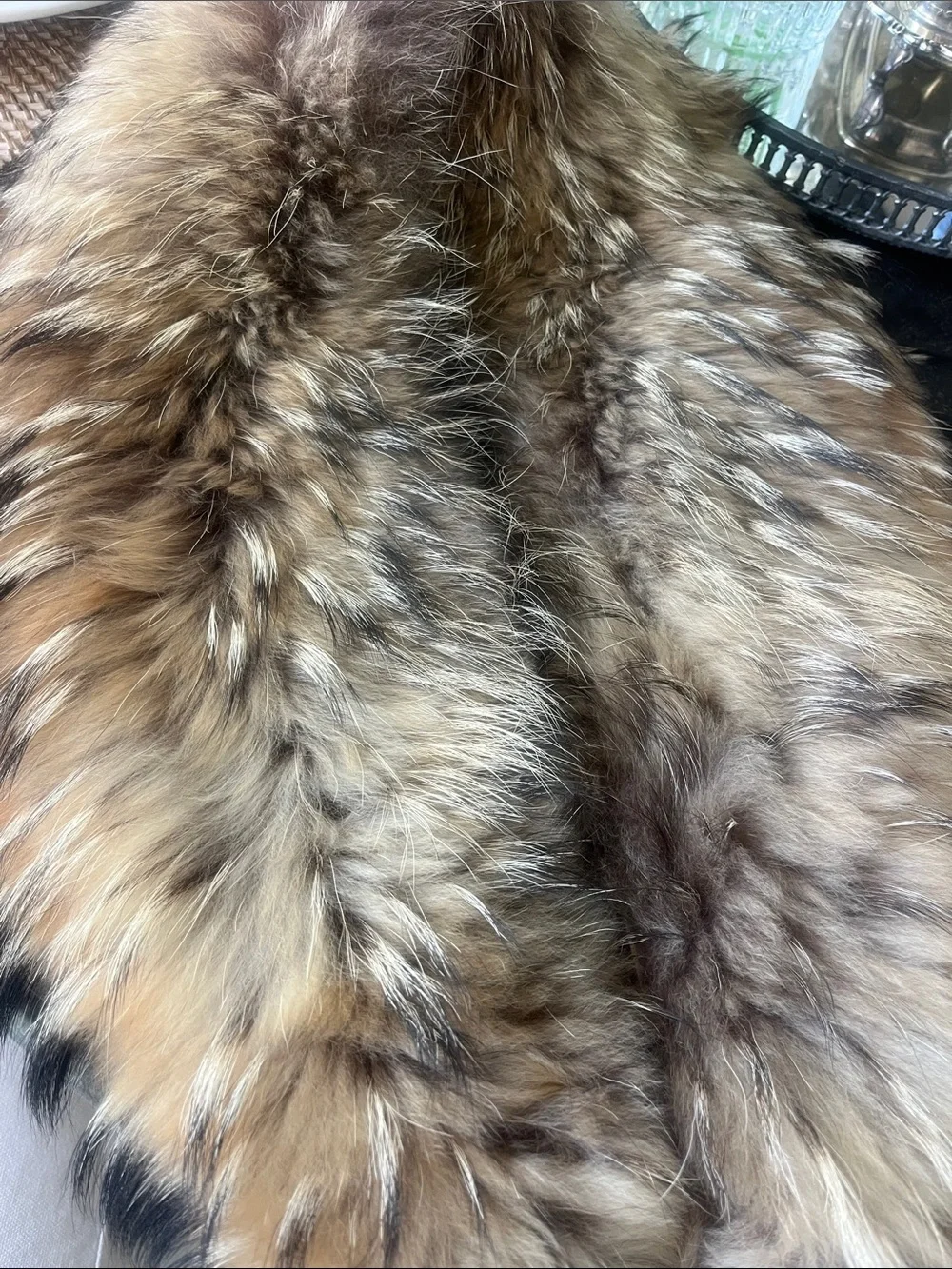 Stunning Real fur Finn raccoon fur collar tan with touches of black